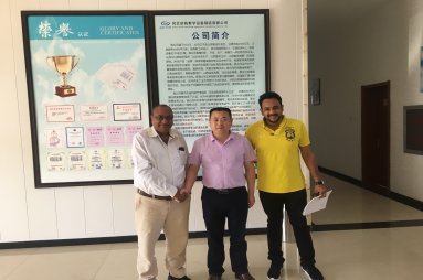 印度客戶上海體博會后訪問工廠