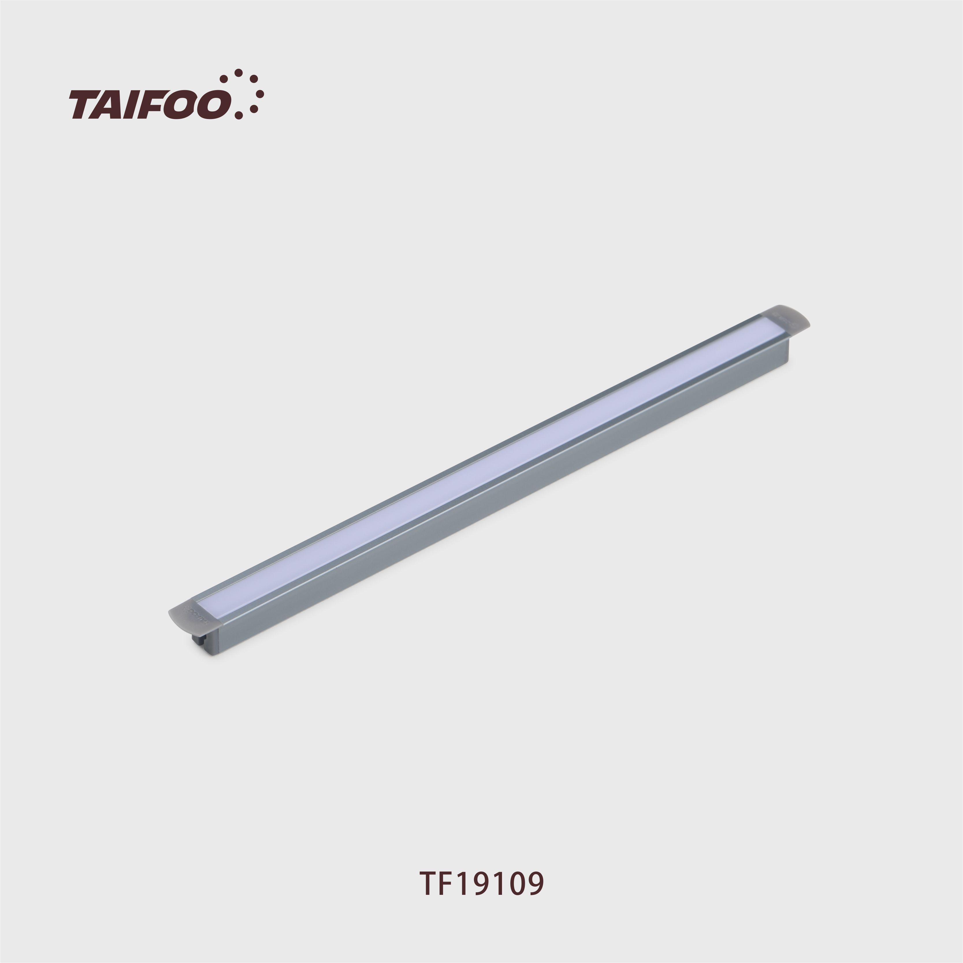 TF19109 嵌入式条灯