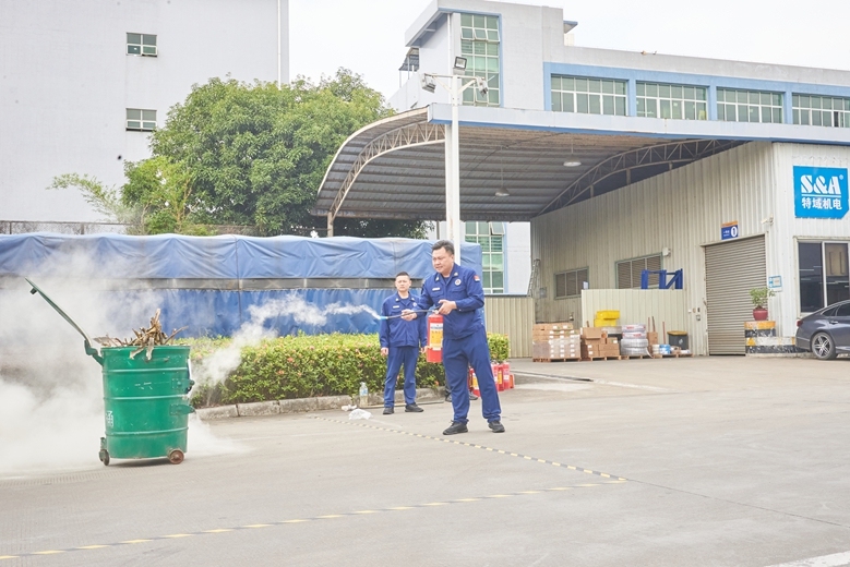 特域機電成功舉辦11·22消防應(yīng)急演練，共筑安全防線