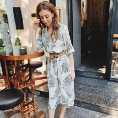 DeRuiLaDy 2019 New Leaves Print Summer Dress Fashion Women Notched Button Midi Dresses Ladies Casual Holiday Beach Dress Vestido