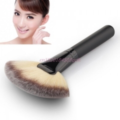 Fan Shape Makeup Brush Pro Cosmetic  Blending Highlighter Contour Face Powder pincel maquiagem brochas maquillaje pinceau