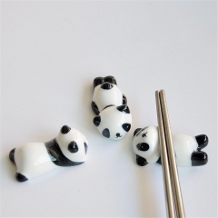 New Cute Cartoon Panda Ceramic Chopsticks Holder Chopsticks Holder Stand Practical Fashion Kitchen Tableware Free Shipping