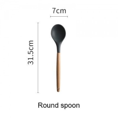 round soup spoon