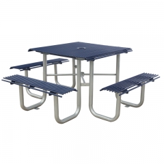 TB23 Outdoor metal table and chairs