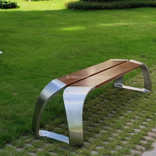 Material description of outdoor bench