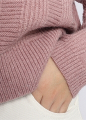 女式套头衫圆领针织纯粉色宽松针织毛衣
