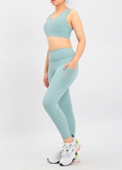 新款透气高腰健身运动瑜伽服套装美背文胸提臀瑜伽裤