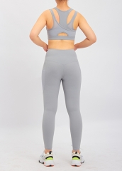 新款透气高腰健身运动瑜伽服套装美背文胸提臀瑜伽裤