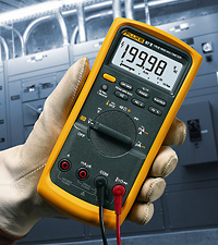 数字万用表 Fluke 8x-V系列（83-V/87-V/87-V-Ex）