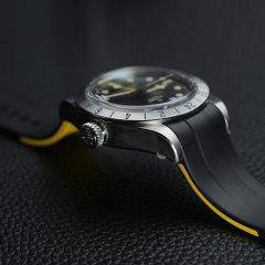 维瑞亚橡胶表带适用于帝舵碧湾专业型M79470 39mm