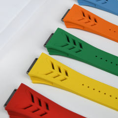 维瑞亚橡胶表带适用于RM065-01