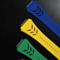 维瑞亚Vagenari橡胶表带适用于RM029