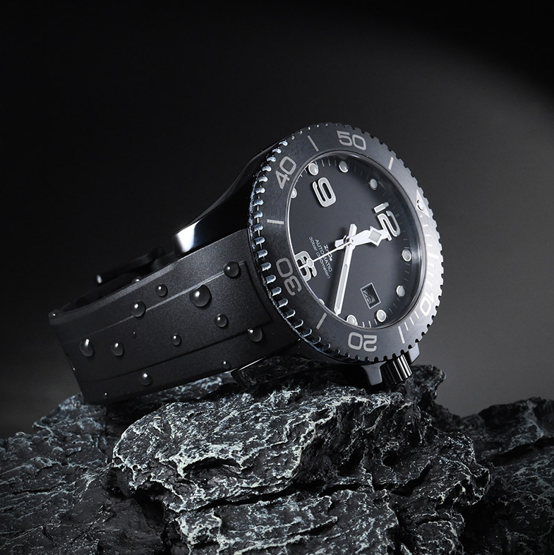 维瑞亚橡胶表带适用于浪琴康卡斯黑武士43mm陶瓷壳L3.784.4.56.9