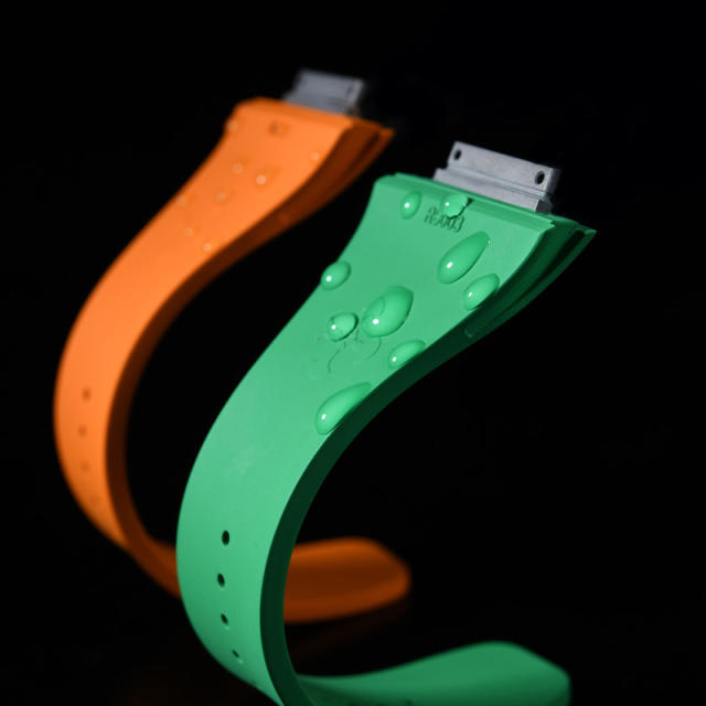 维瑞亚Vagenari橡胶表带适用于RM059