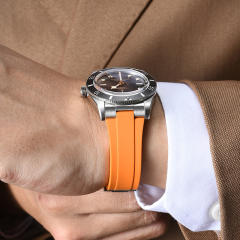 维瑞亚橡胶表带适用于帝舵54型钢壳款37表径