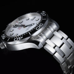 维瑞亚 不锈钢表带 适用于OMEGA欧米茄 新海马300 6点日历窗