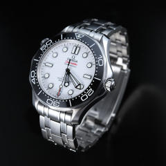 维瑞亚 不锈钢表带 适用于OMEGA欧米茄 新海马300 6点日历窗