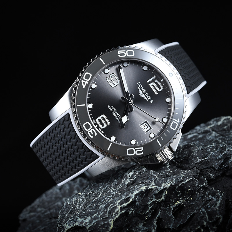 维瑞亚橡胶表带适用于浪琴康卡斯41/43mm双色胶带含折叠扣