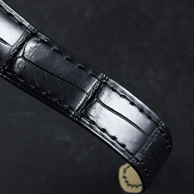 维瑞亚美洲鳄鱼皮表带适用于卡地亚坦克 WJTA0011