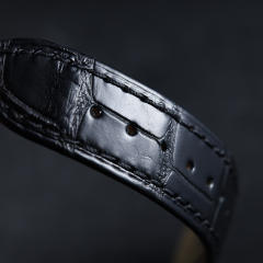 维瑞亚美洲鳄鱼皮表带适用于卡地亚坦克 W5200002