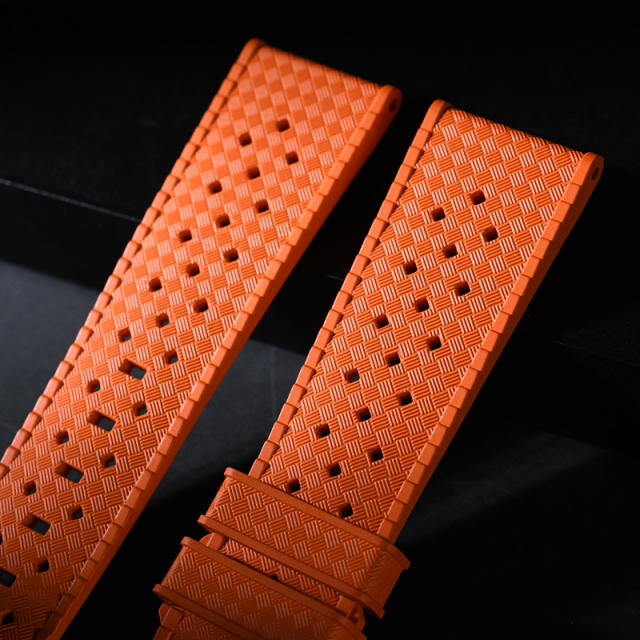 维瑞亚镂空橡胶表带 适用于宝珀五十寻5010 42.3mm表径