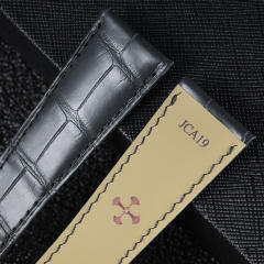 维瑞亚美洲鳄鱼皮表带适用于卡地亚坦克 WSTA0029