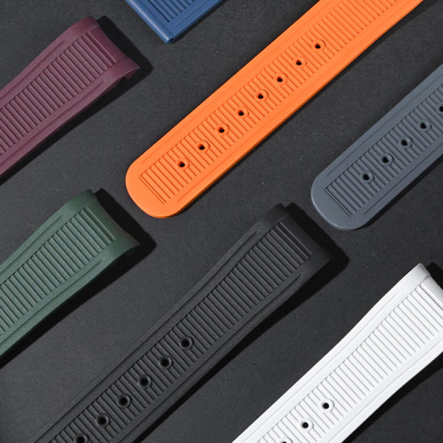 维瑞亚橡胶表带适用于OMEGA老海马150米8500机芯三点钟日历