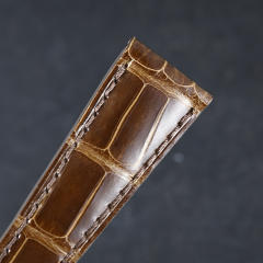 维瑞亚鳄鱼皮表带适用于百达翡丽4946R