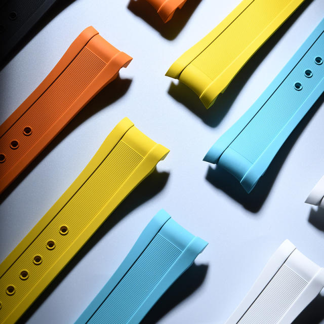 维瑞亚橡胶表带适用于OMEGA海马150M 43mm世界时