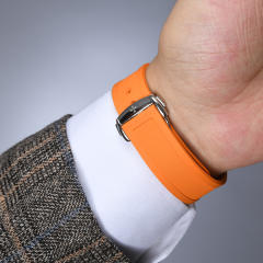 维瑞亚橡胶表带适用于欧米茄新海马300(日历6点位)折叠扣款