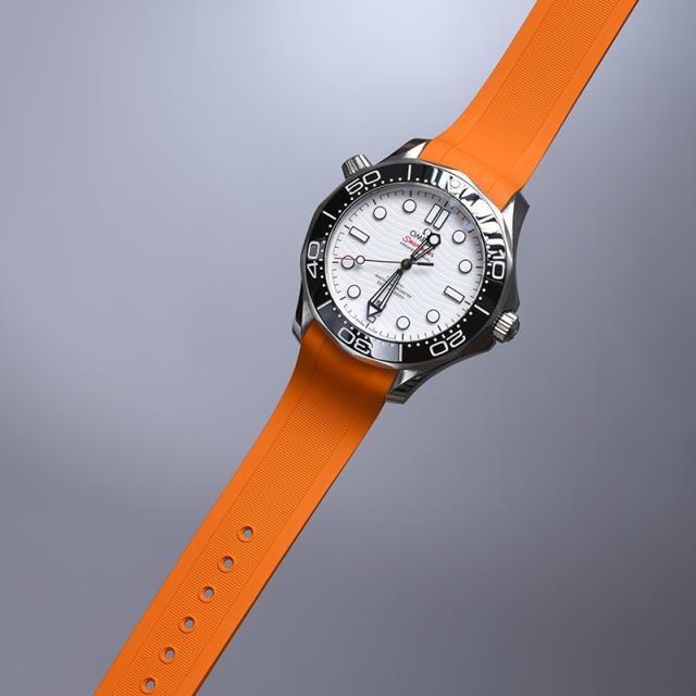 维瑞亚橡胶表带适用于欧米茄新海马300(日历6点位)折叠扣款