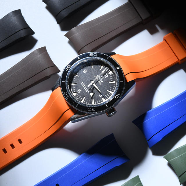 【适用双排字】维瑞亚橡胶表带适用于OMEGA海马300复古41mm系列