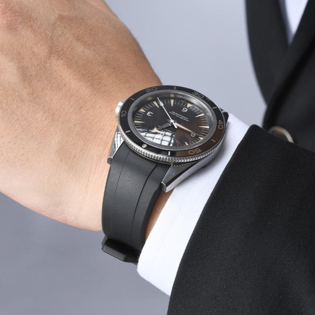 【适用双排字】维瑞亚橡胶表带适用于OMEGA海马300复古41mm系列