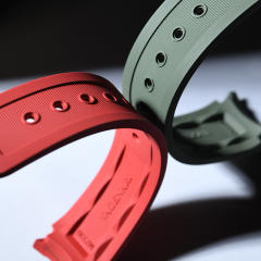 【新款】维瑞亚橡胶表带适用于新海马150米41mm日历6点位置