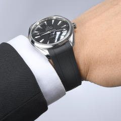 【新款】维瑞亚橡胶表带适用于新海马150米41mm日历6点位置