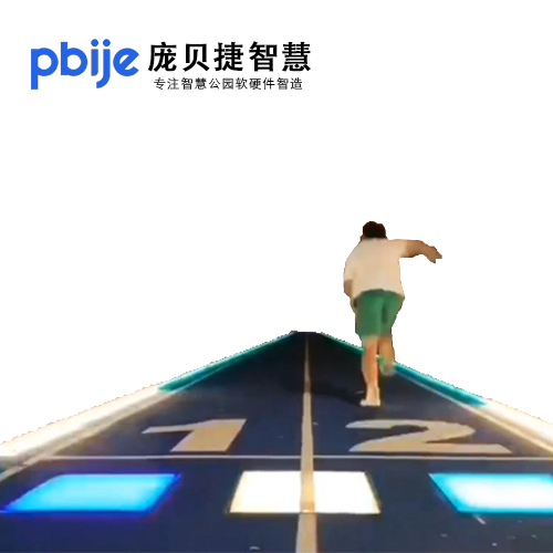 AI竞速陪跑