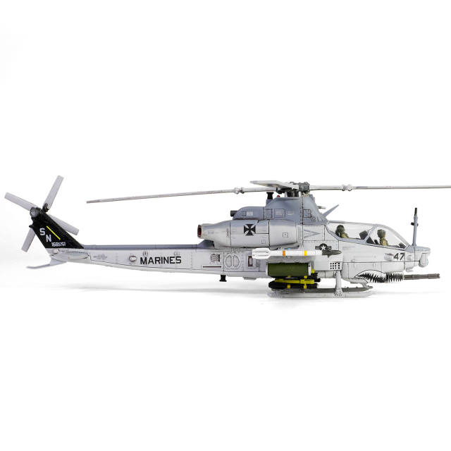 USMC AH-1Z Viper Attack Helicopter, 3rd Marine Aircraft Wing, MAG-39, HMLA-469 ‘Vengeance' , BuNo.168961