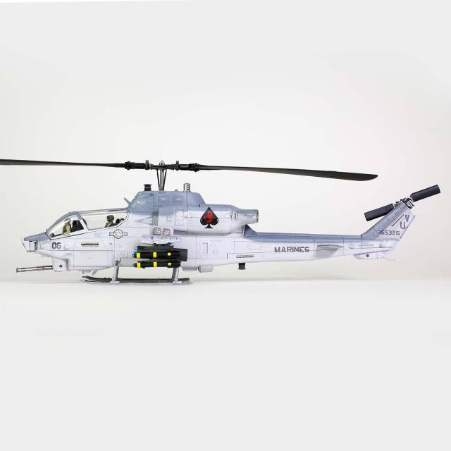 Bell AH-1W "Whiskey Cobra" U.S. Marine Corps Light attack helicopter (NTS exhaust nozzle) Squadron 267, "Final flight of the AH-1W", Camp Pendleton, 23 March