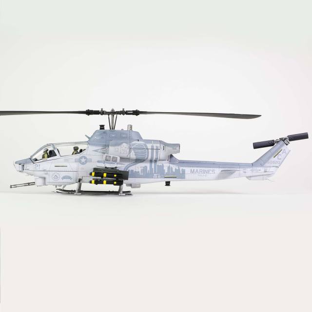 Bell AH-1W "Whiskey Cobra" U.S. Marine Corps Light attack helicopter (NTS exhaust nozzle) Squadron 167, "9/11 tribute", Camp Bastion, Afghanista, December