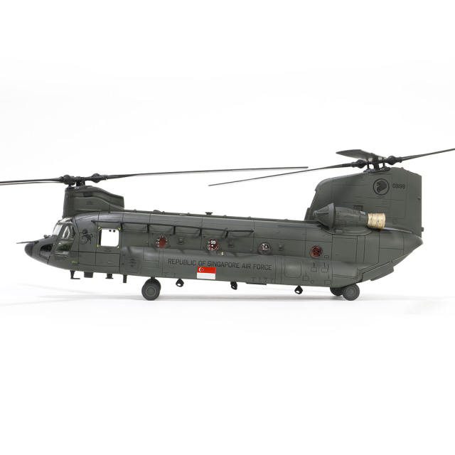 Boeing Chinook CH-47SD helicopter Republic of Singapore Air Force, 127 Squadron, Sembawang Air Base, "HMS Echo medical support", December 18th, 2008