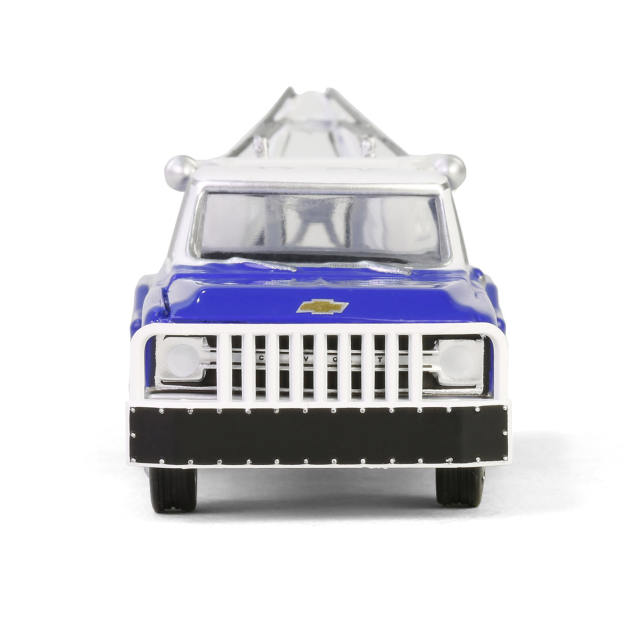C30 Dually Wrecker