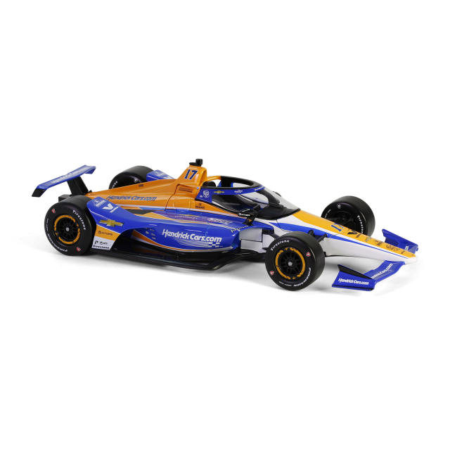 #17 Kyle Larson