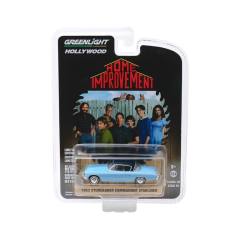 Studebaker Commander Starliner