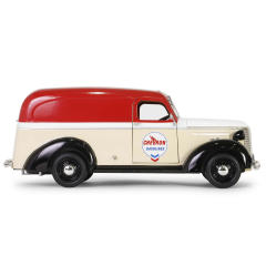 兰厢式货车 - 雪佛龙