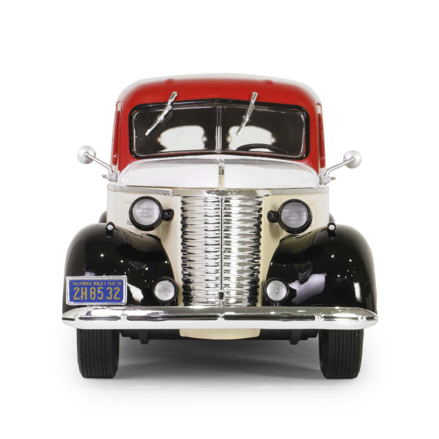 兰厢式货车 - 雪佛龙